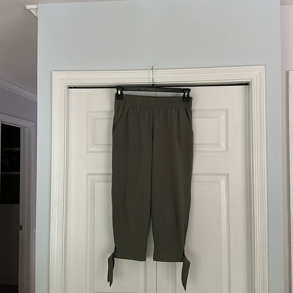 T by Talbots green pants. Size sp